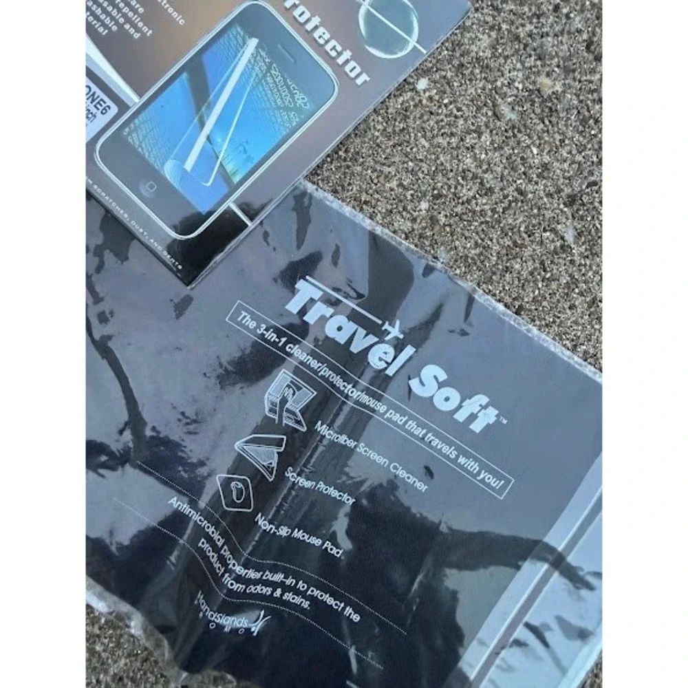 Handstands Travel Soft 3-in-1 Mouse Pad Screen Cleaner & iPhone 6‎ Protector Set